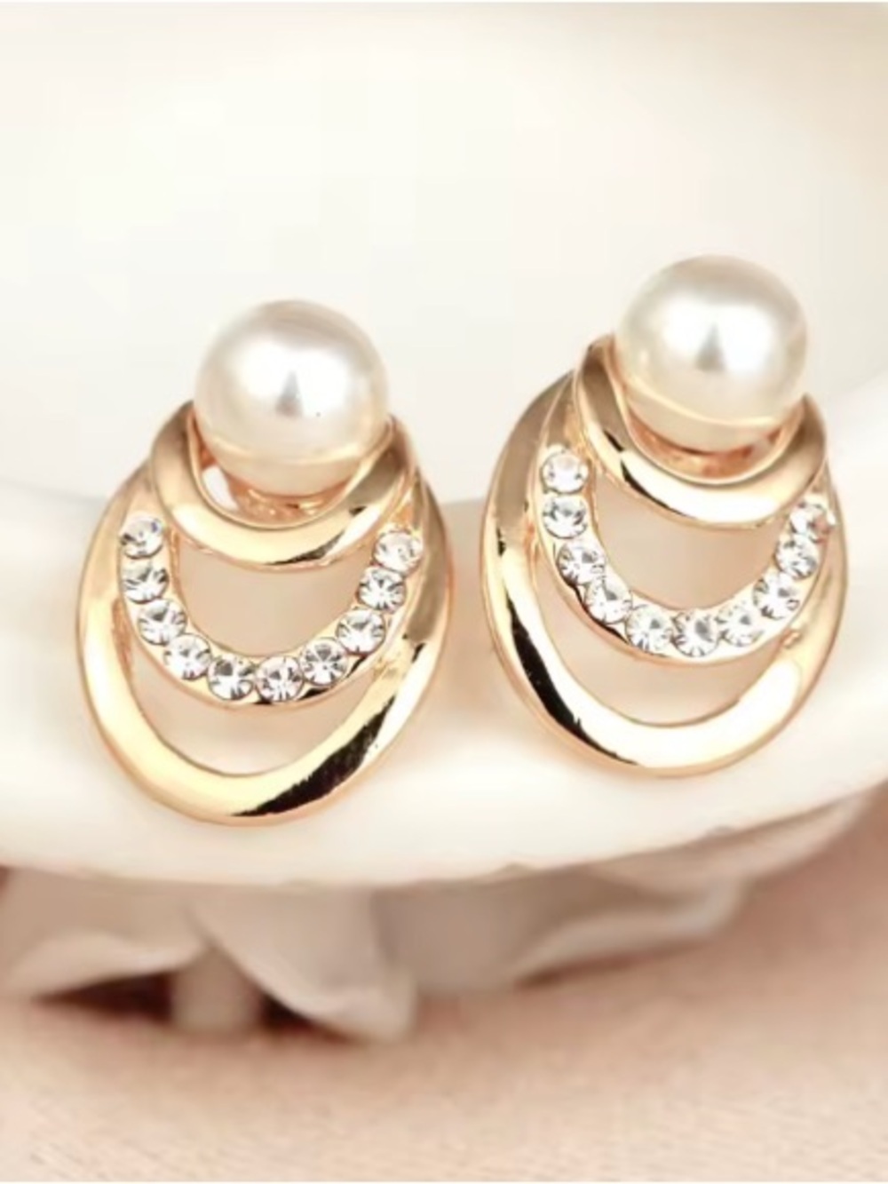 Gold Pearl & Crystal Drop Stud Earrings. - Picture 7 of 8